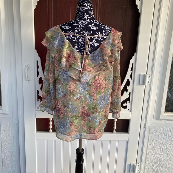 Cato Women's Sheer Floral Crepe Ruffle Poet Blouse Top Open Back with tie bow - Picture 3 of 16